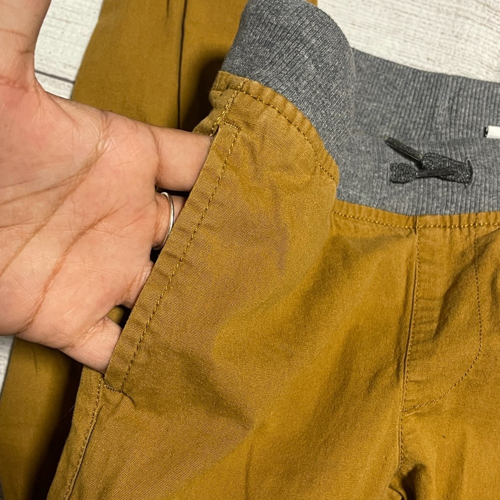 Joggers - Picture 6 of 9